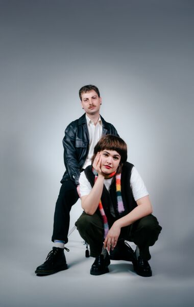 flieder-songs-als-fein-gezeichnete-geschichten