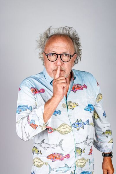 ausverkauft-urban-priol-tilt-der-satirische-blick-zuruck