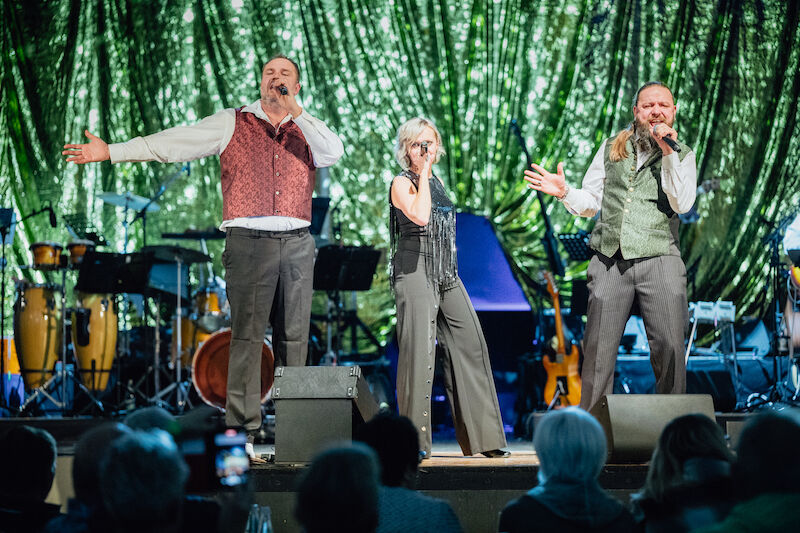 die-grosse-schlagergala-kunstler-tanz-emotionen