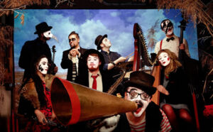 The Instant Voodoo Kit - Gypsy Swing, Jazz und Cabaret