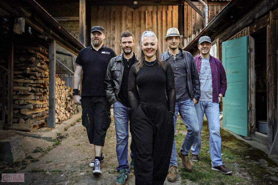 krainers-cave-hard-classic-rock-alte-warte-rockt