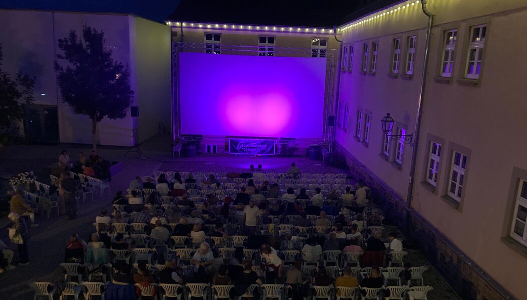 sommerkino-bergrheinfeld-die-farben-der-zeit