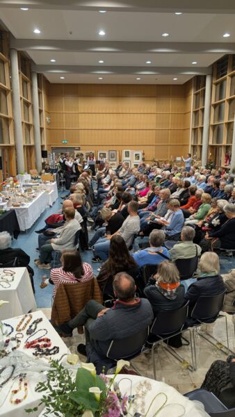 eroffnungsabend-zur-kunsthandwerkerausstellung-der-kurnacher-steckenpferdreiter
