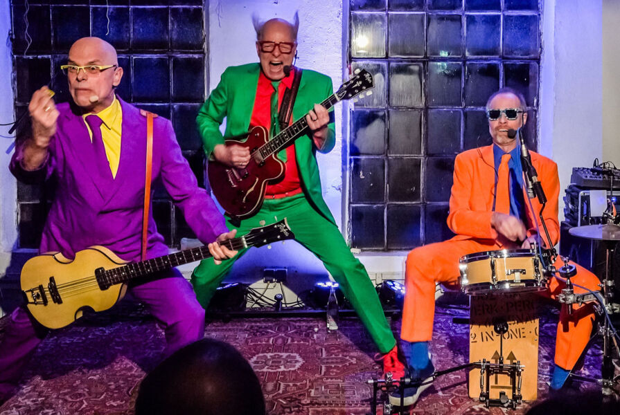 doppelkonzert-reline-und-atze-bauer-die-band-mit-witz