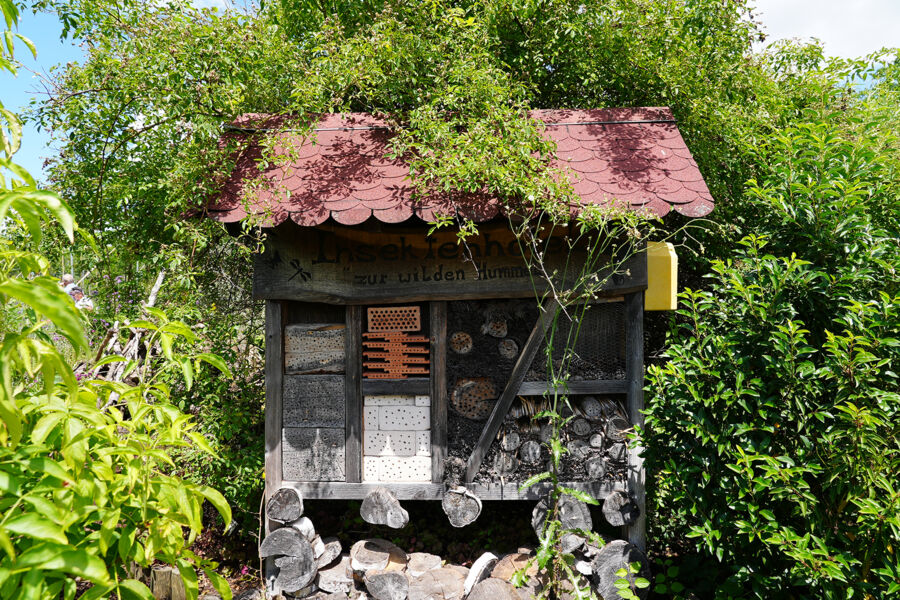 nach-feierabend-in-den-garten
