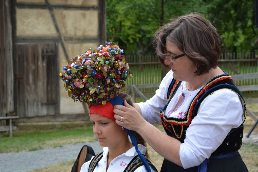 tracht-tanz-in-franken