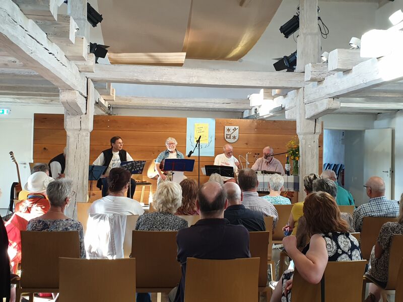 just-friends-poesie-und-musik-es-lebn-is-bunt