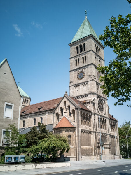 kirchenraumfuhrungen-neue-ansichten-neue-blickwinkel-heilig-geist-kirche-schweinfurt