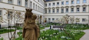 Offene Führung Mutterhausareal