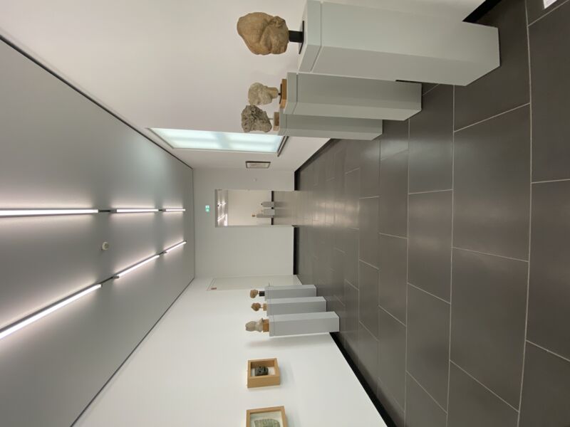 kuratoren-fuhrung-zur-ausstellung-dietrich-klinge-corespondentia-assonare-uber-zeit-und-raum-hinweg-begegnungen-mit-dem-fremden