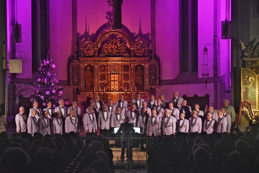 friedenstraume-zur-weihnachtszeit-konzert-des-polizeichores-wurzburg