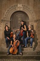 Von Fürstenhöfen und bürgerlichen Salons