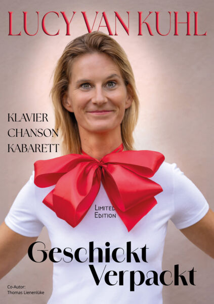 lucy-van-kuhl-geschickt-verpackt-klavier-kabarett-chanson