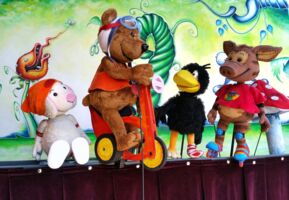 Figurentheater: DER KLEINE RABE SOCKE