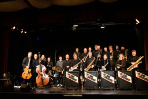 Santa Claus is coming – Bigband Würzburg feat. Agnes Lepp